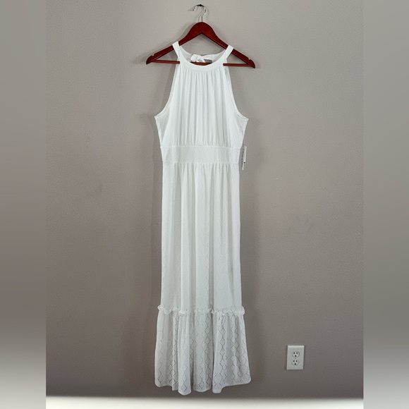 Emma & Michelle NWT white halter empire waist sleeveless eyelets maxi dress, 12 - Picture 3 of 9